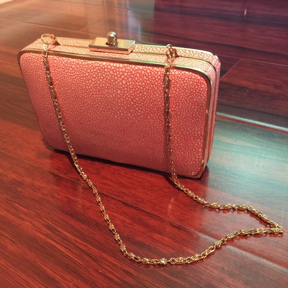 J McLaughlin Kingston Clutch - Picture 1 of 3